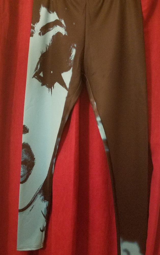 Leggings w/ woman's face on leg